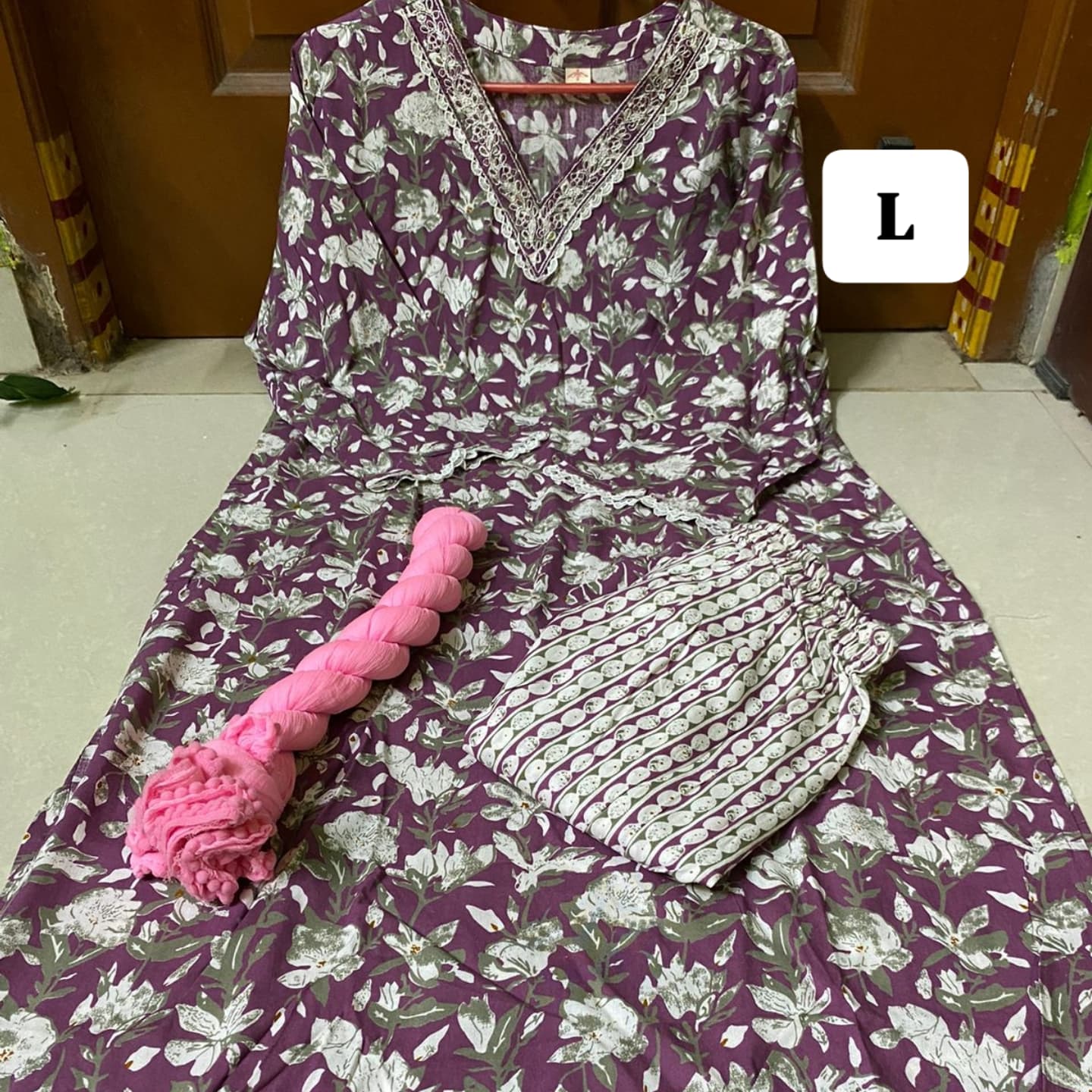product-thumb