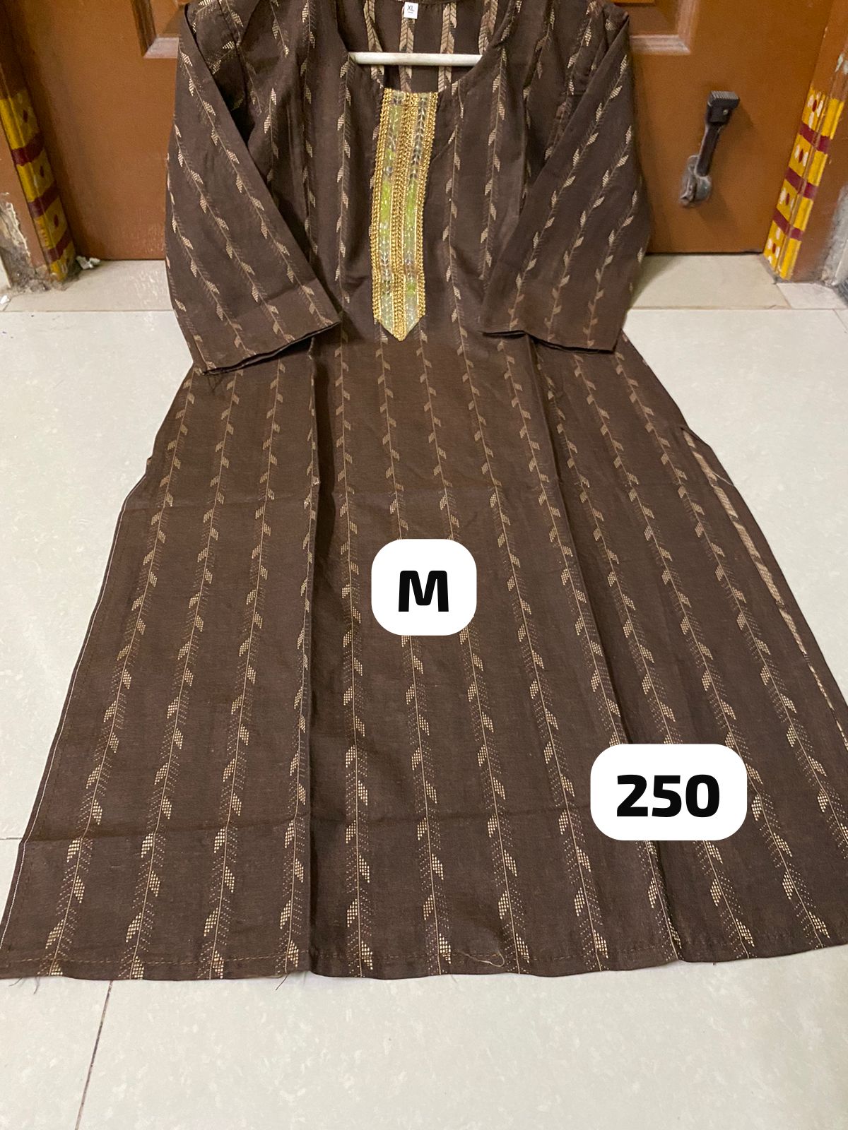 product-thumb